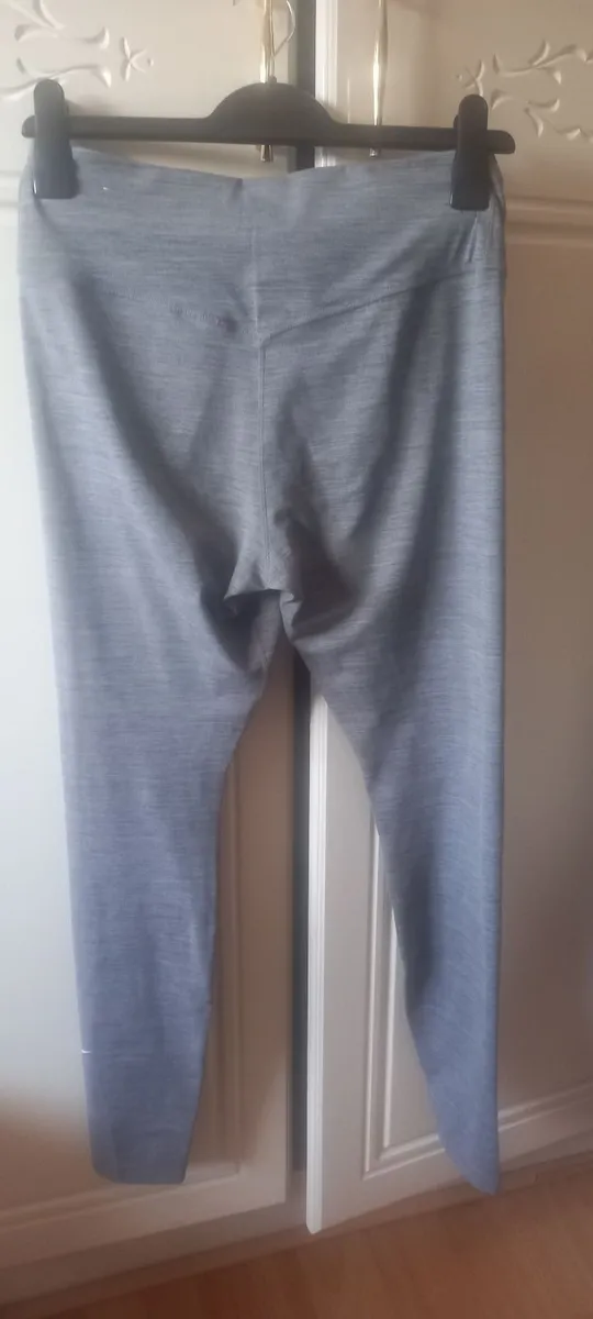 Ladies nike leggings - Image 3