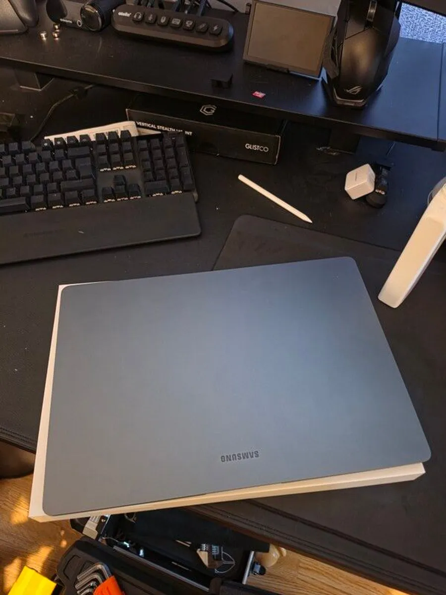 Samsung Galaxy Book6 Pro 16" Intel Core Ultra 7 | 16GB | 512GB | Grey | Intel Arc - Image 2
