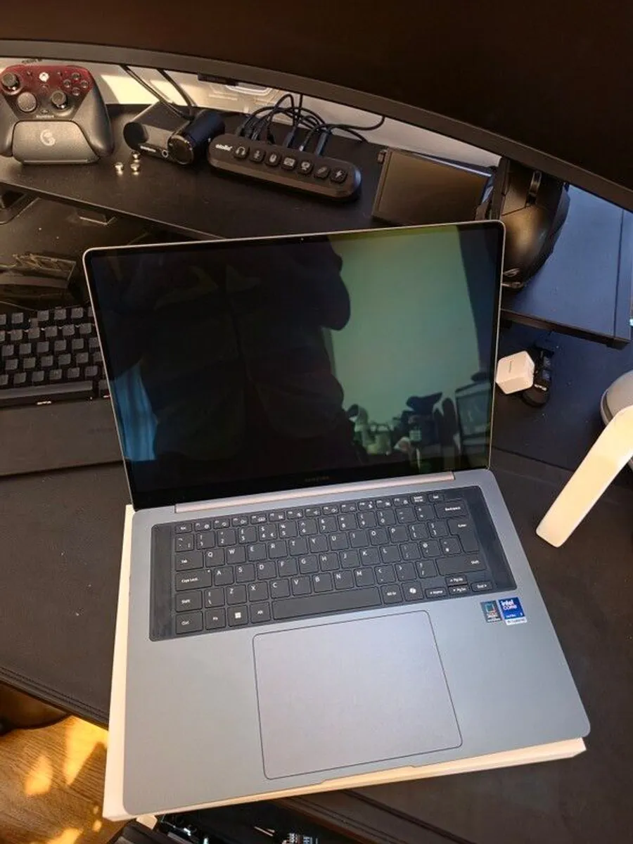 Samsung Galaxy Book6 Pro 16" Intel Core Ultra 7 | 16GB | 512GB | Grey | Intel Arc - Image 3