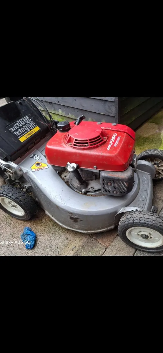 Honda hr1950 self-drive lawnmower in good conditio - Image 3