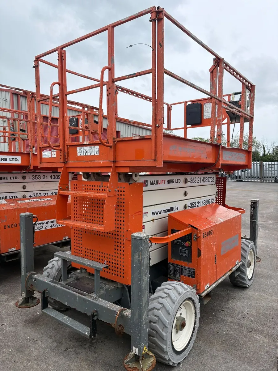 Liquidation of 70+ Boom & Scissors Lifts - Image 3