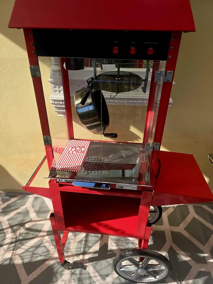 Popcorn Machine perfect for confirmations - Image 1