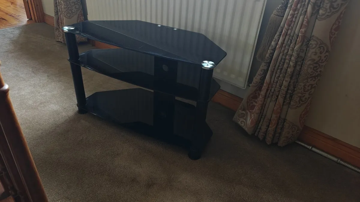 Glass table - Image 2
