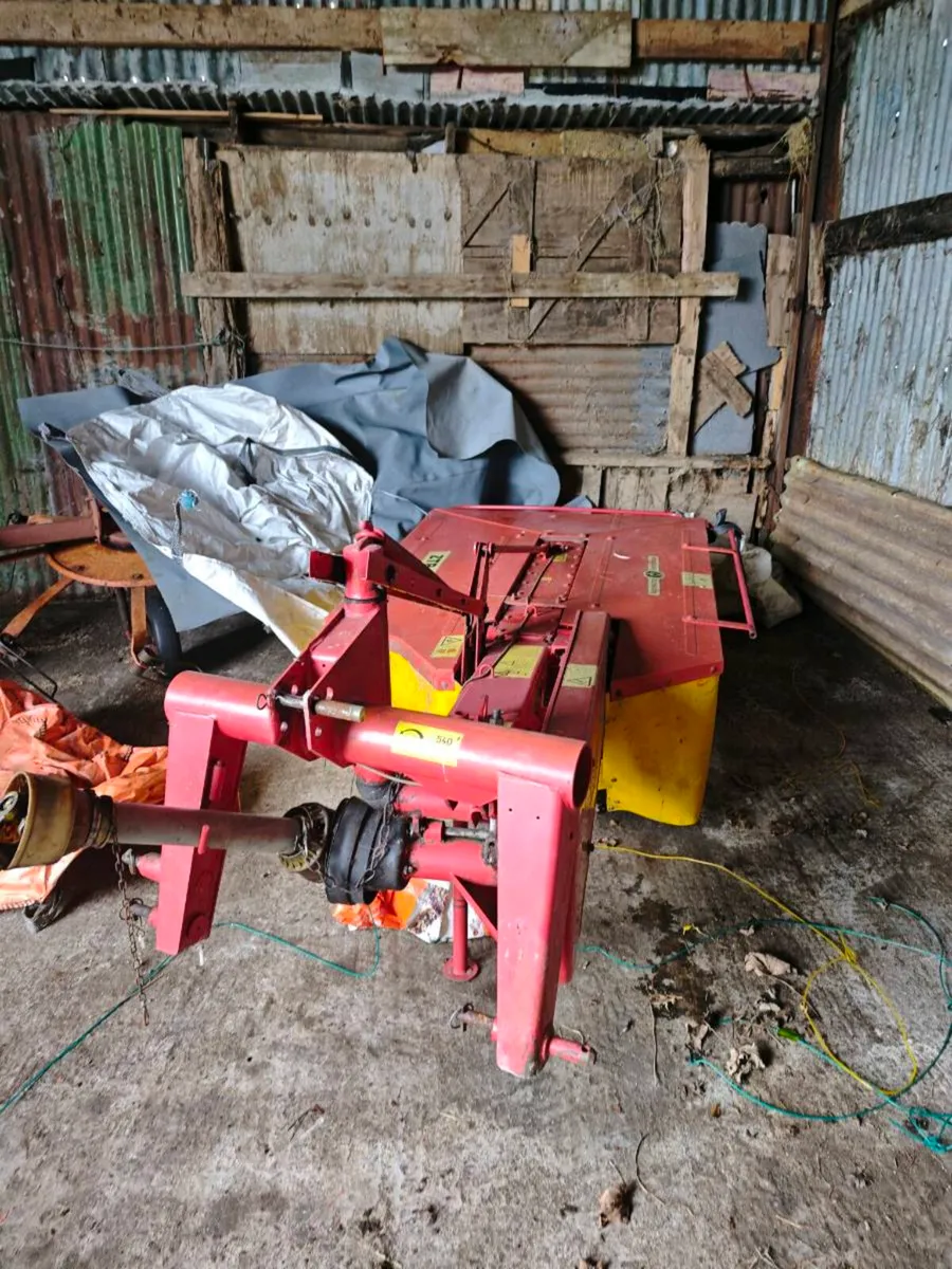 Zetor 165 - Mowing Machine - Image 3
