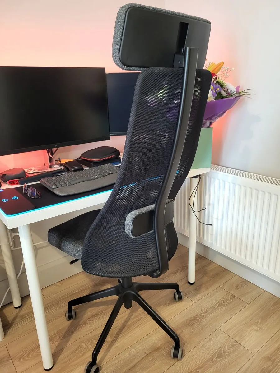 Office Chair - Image 1
