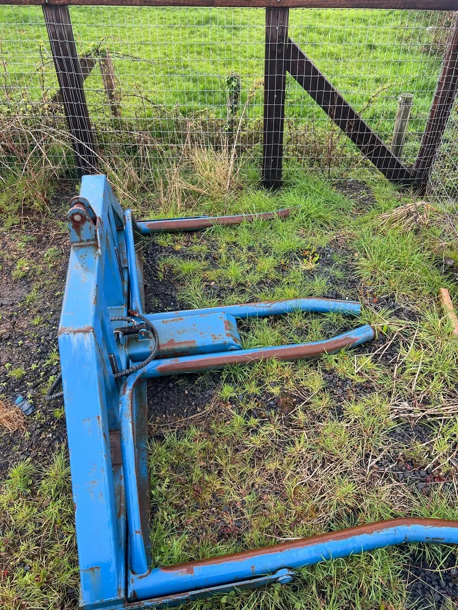 Double bale lifter - Image 2