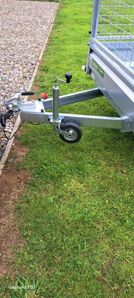 New 8 by 4  m tec trailer - Image 4
