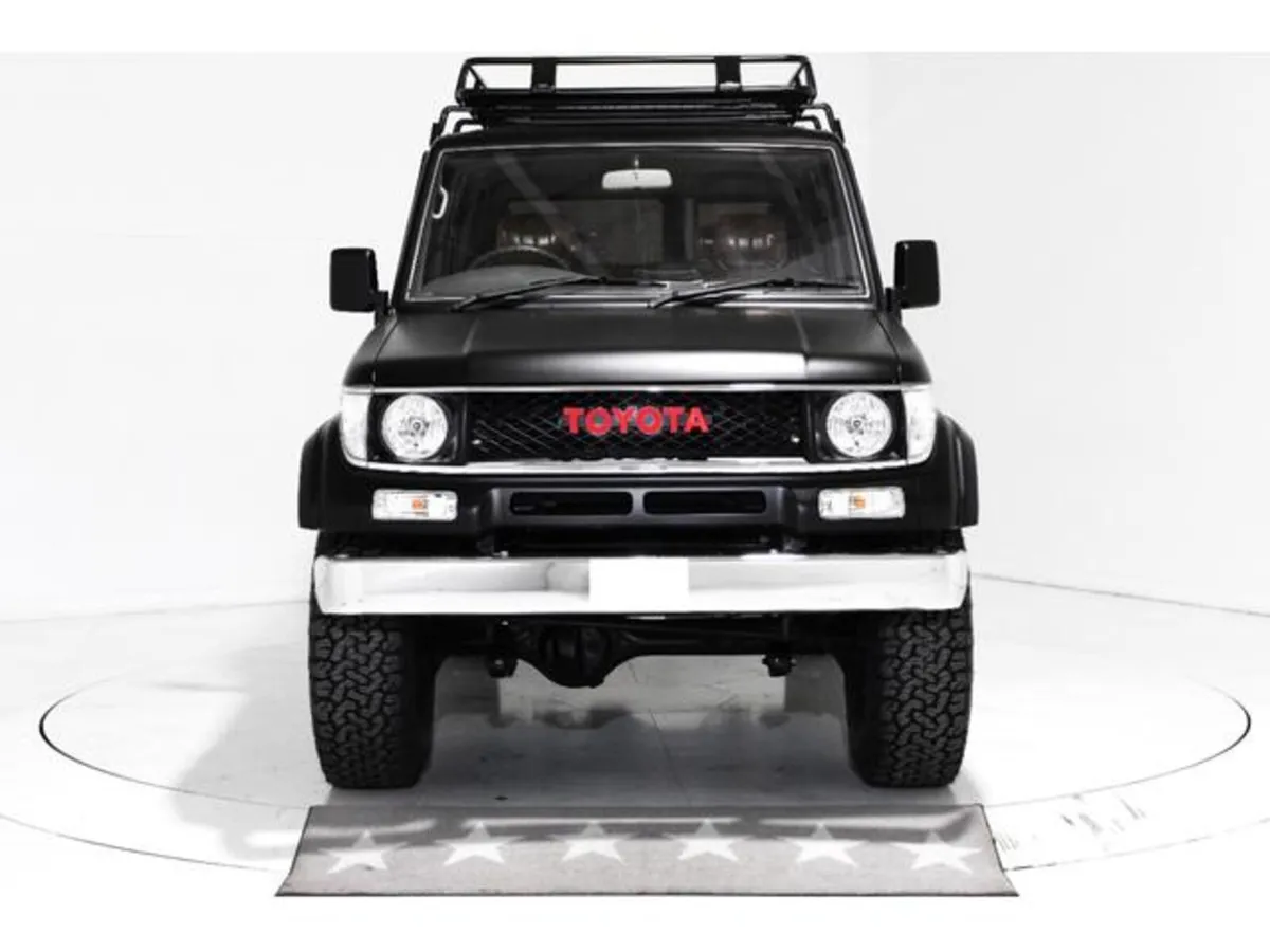 Toyota Landcruiser 3.0 Diesel 8 Seats Auto - Image 1