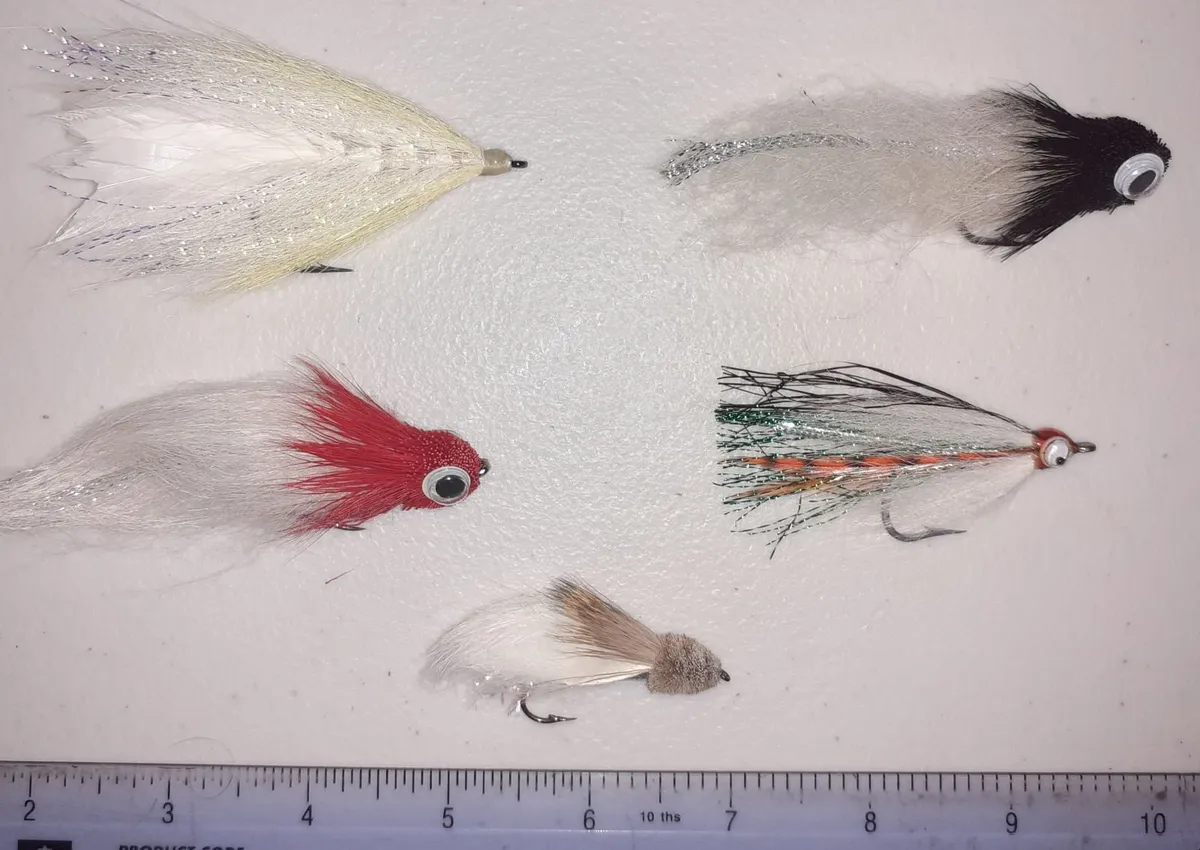 Pike Sea Bass flies 5 number - Image 1