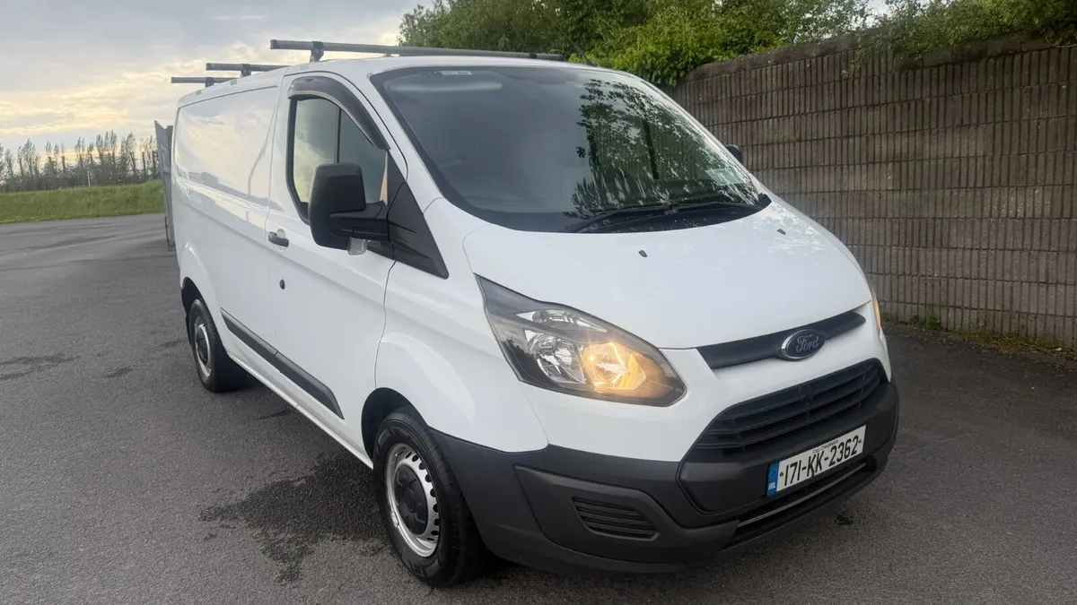 2017 FORD TRANSIT CUSTOM VAN - Image 1