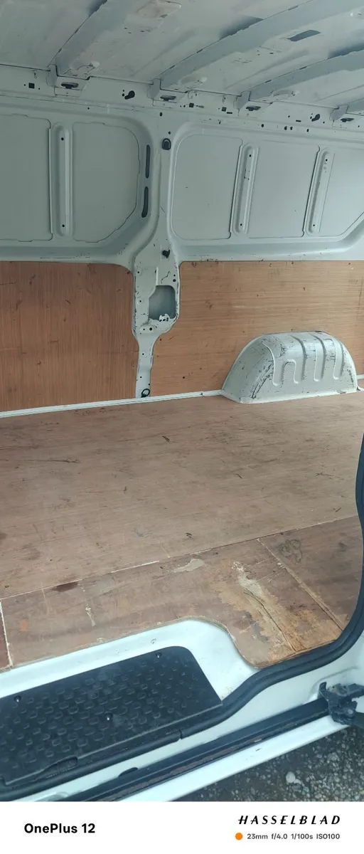 Renault Trafic 2016 - Image 3