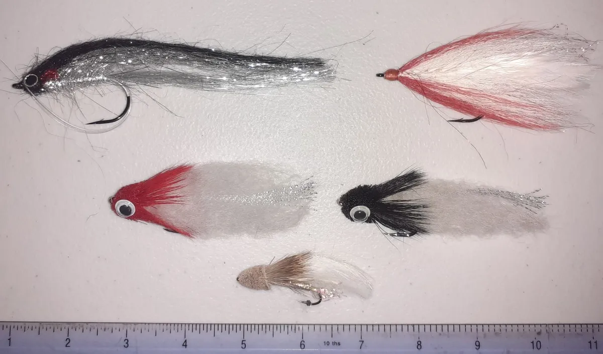 Pike Sea Bass flies 5 number - Image 1