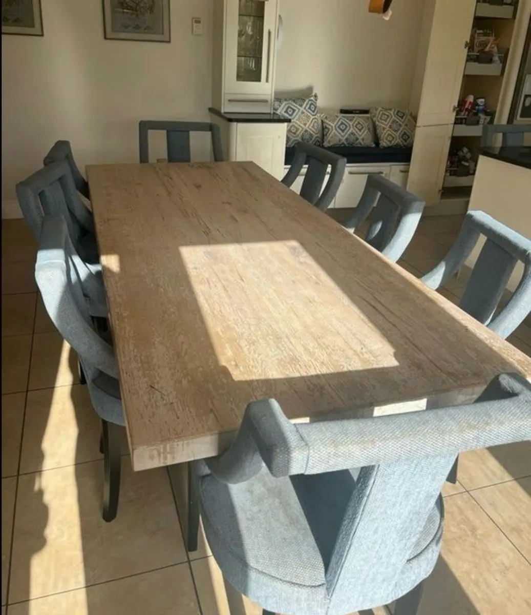 dining - Image 1