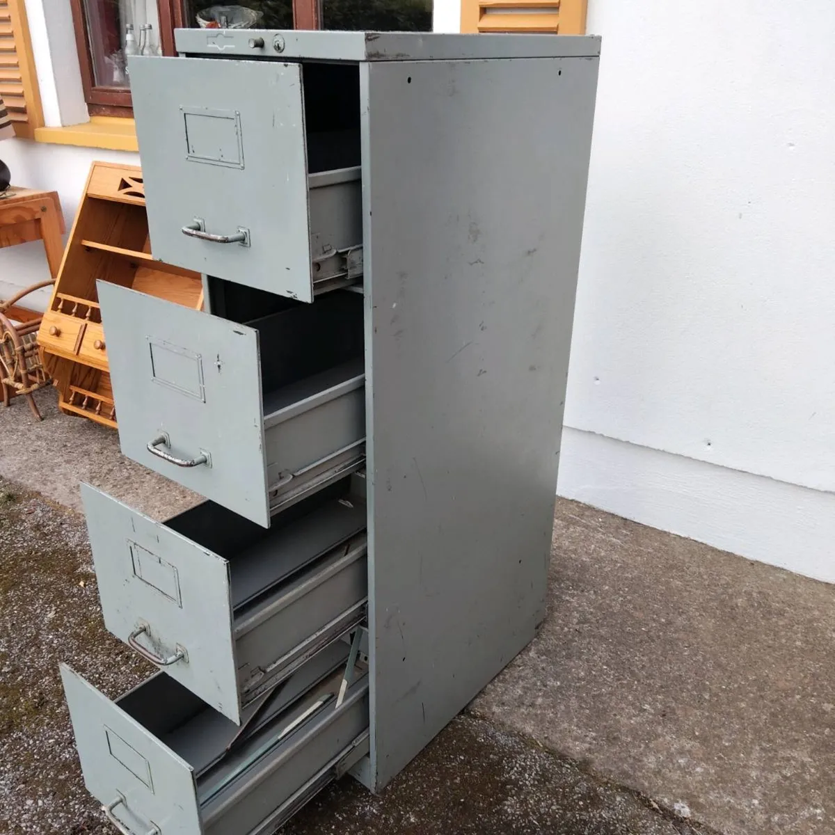 VINTAGE FILING CABINET - Image 3