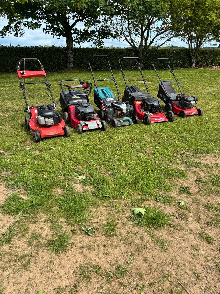 Lawnmower job lot - Image 1