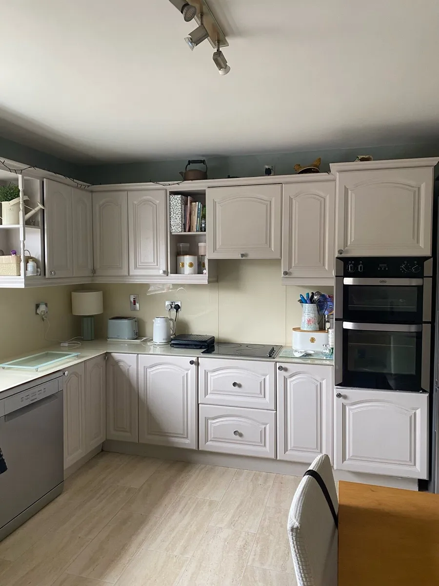 Kitchen - Image 2