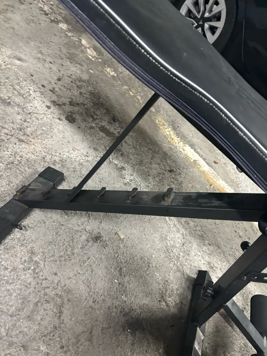 Yoleo adjustable weight bench - Image 3