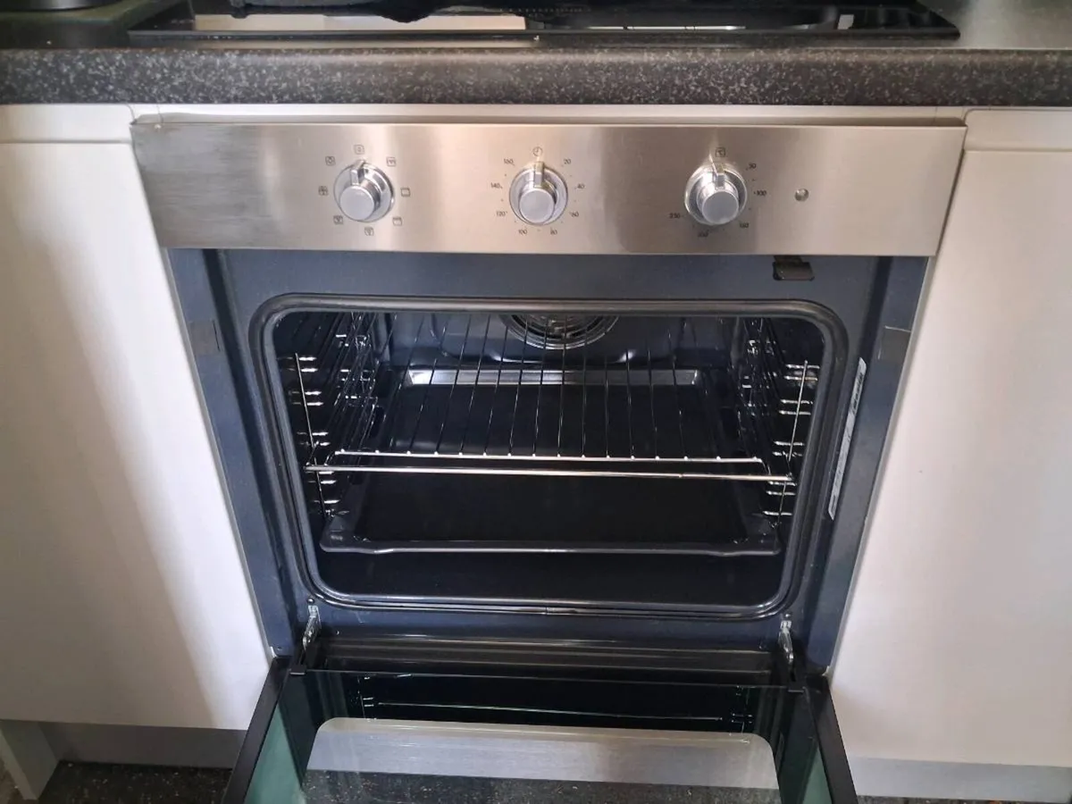 Kitchen - Image 2