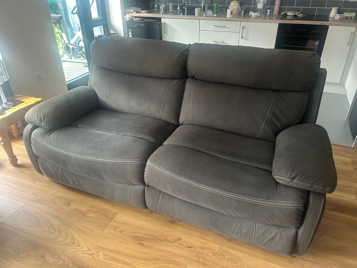 Electric Recliner Sofa - Image 3