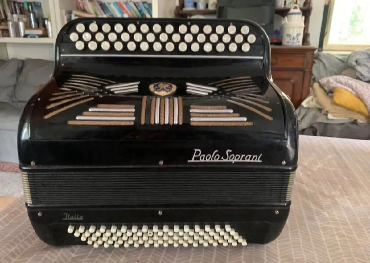 Vintage 1950’s Paolo Soprani accordion for sale - Image 3