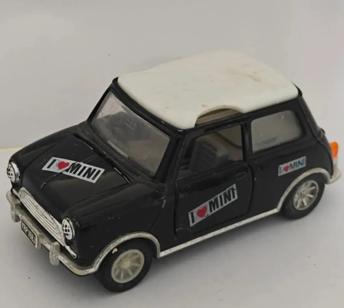 VINTAGE MINI DIECAST