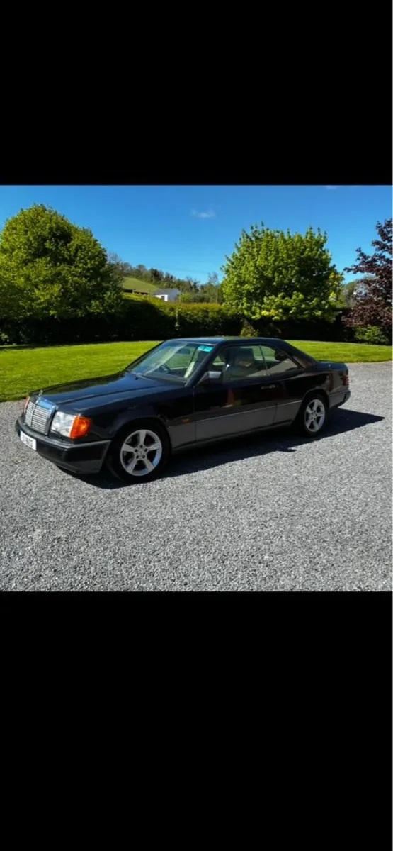 Mercedes-Benz 3.0 Diesel Coupe 1993 - Image 1