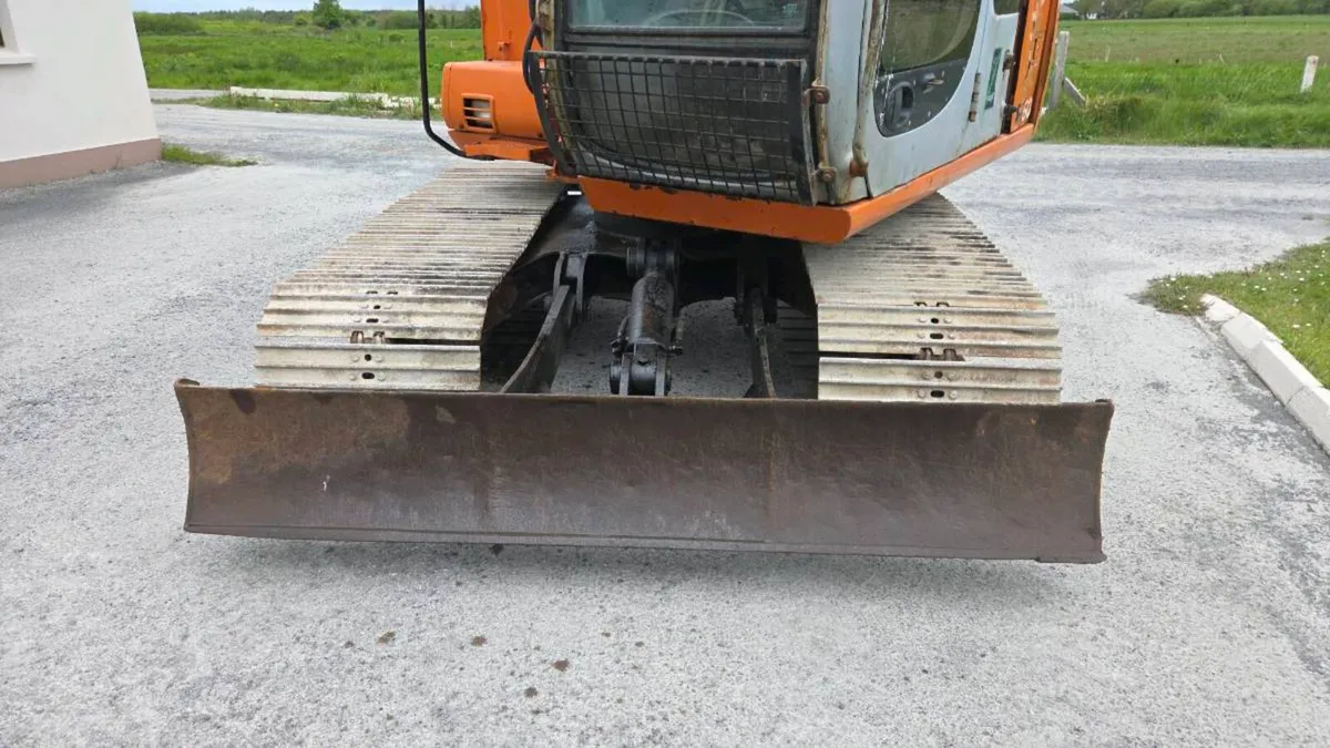Ex 60-5 Hitachi - Image 4