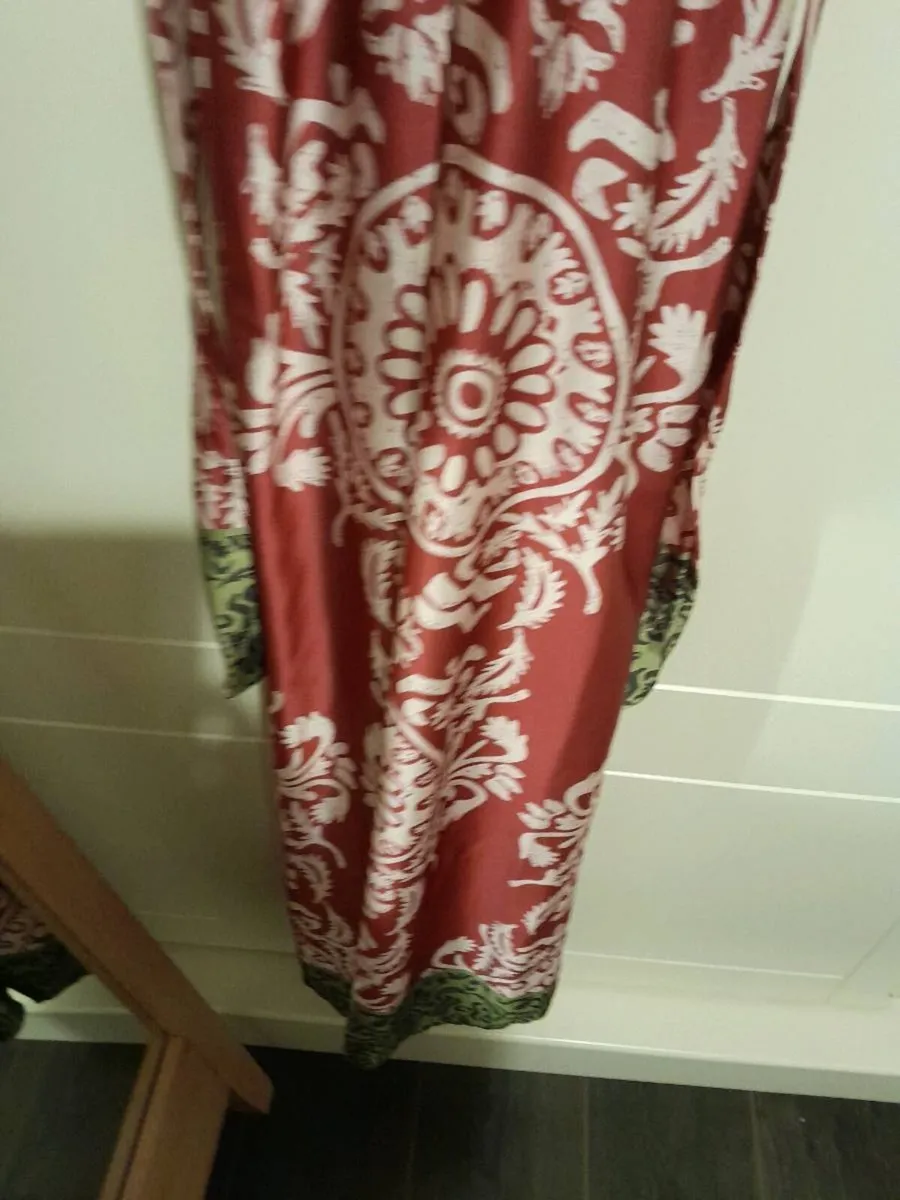Dresses - Image 4