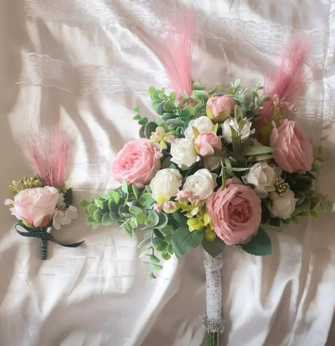 Wedding bouquets - Image 2