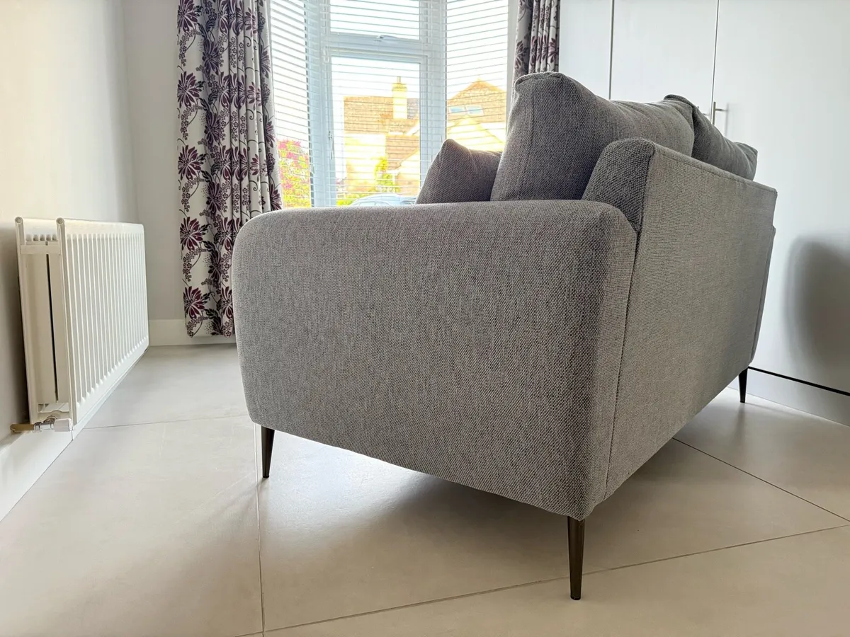 Sofa - 2 Seater - Image 4