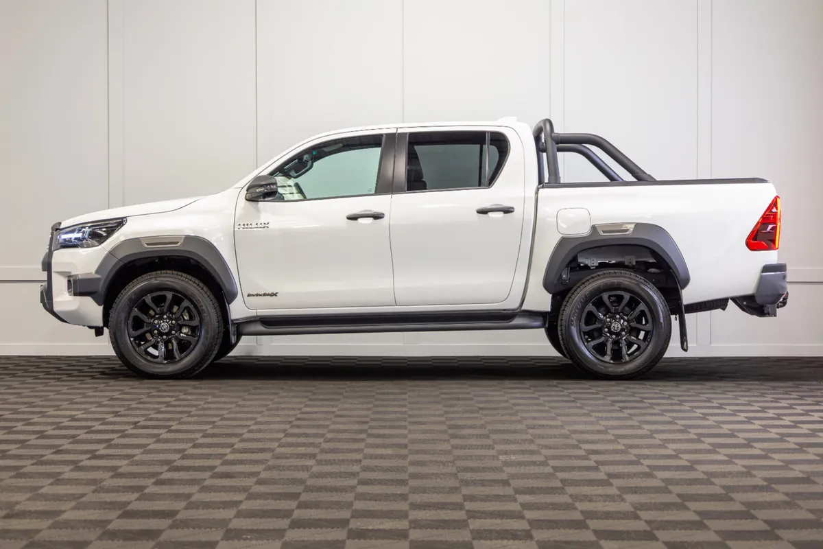 2026 Toyota Hilux Invincible X 5 Seat N1 Crewcab - Image 3