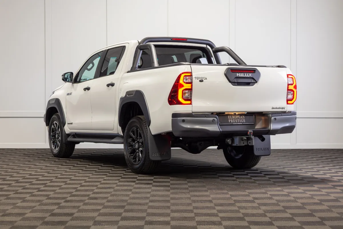 2026 Toyota Hilux Invincible X 5 Seat N1 Crewcab - Image 4