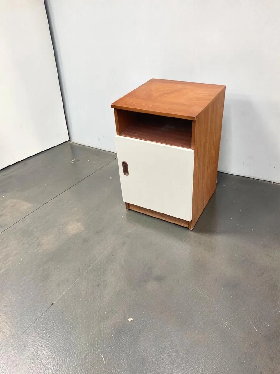 Bedside Locker - Mid Century - Vintage - Image 2