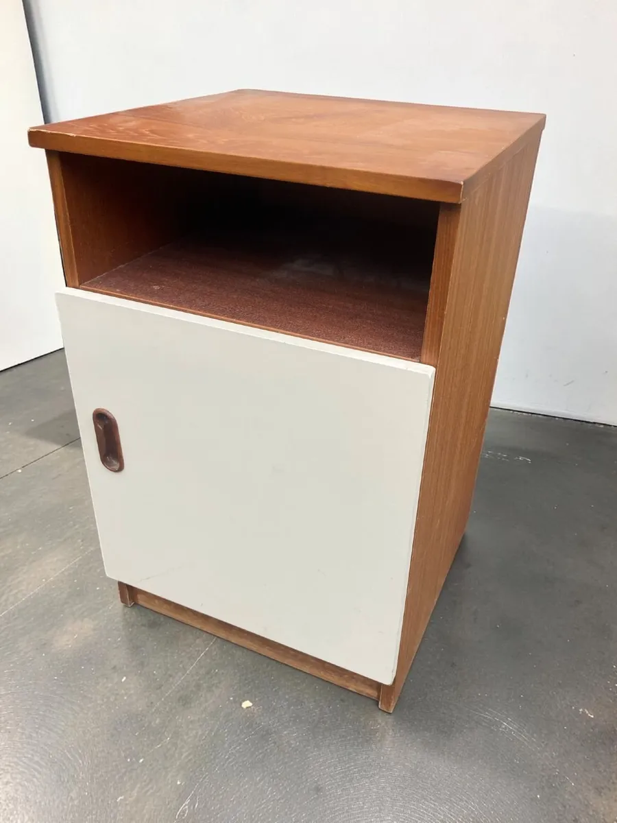 Bedside Locker - Mid Century - Vintage - Image 3