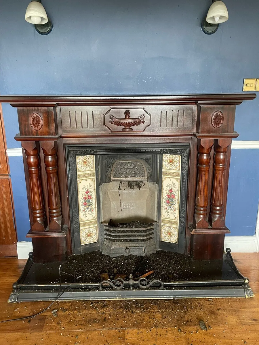 Fire place - Image 1