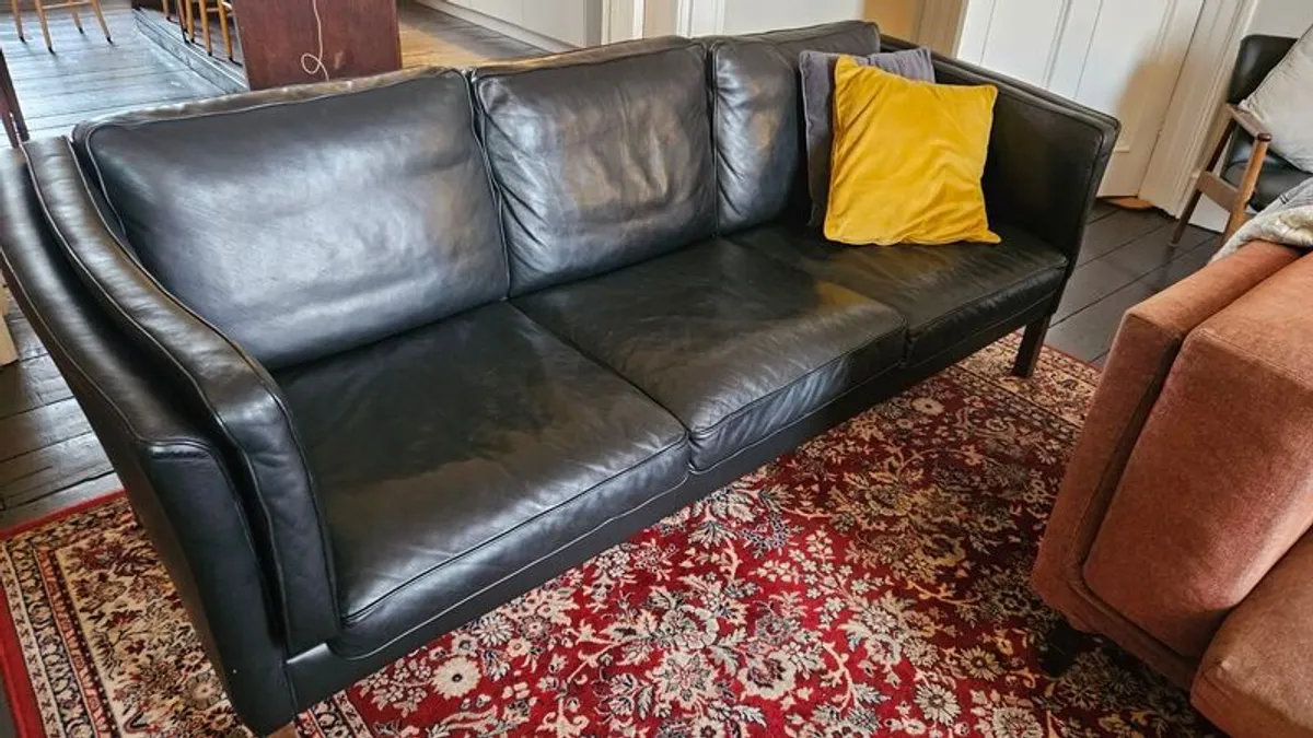 Vintage Borge Mogensen Model 2213 Style Sofa - Image 1