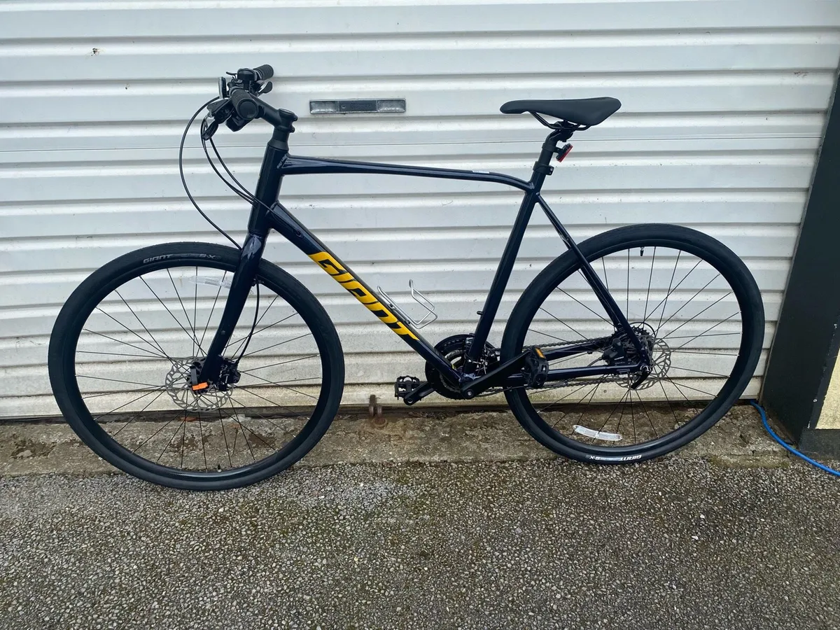 Brand new Giant Escape Disc 3 Hybrid 2026 - Image 1