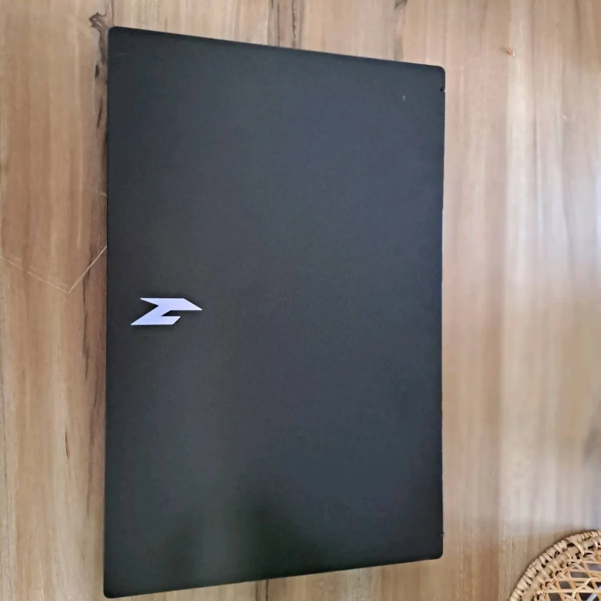 Laptop - Image 3