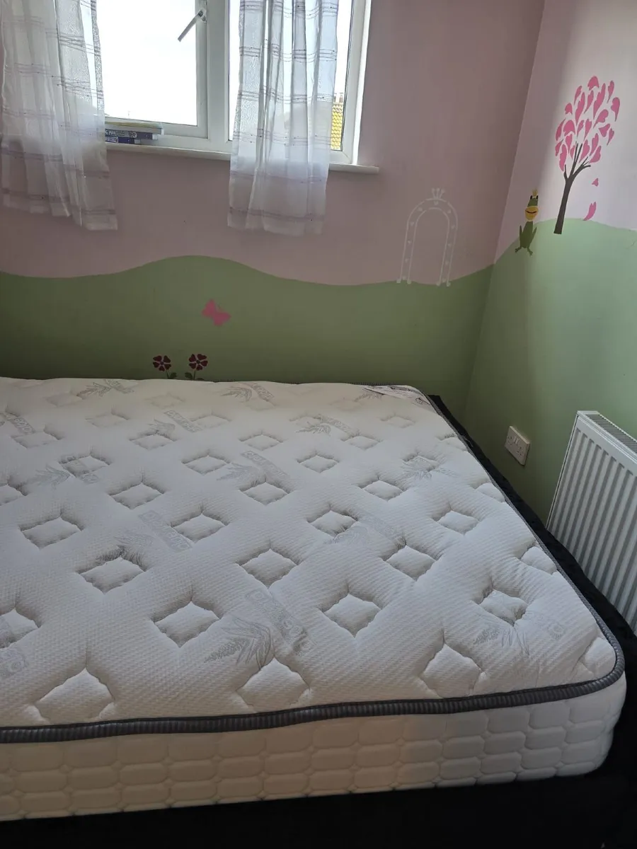 bed frame and mattress - Image 3