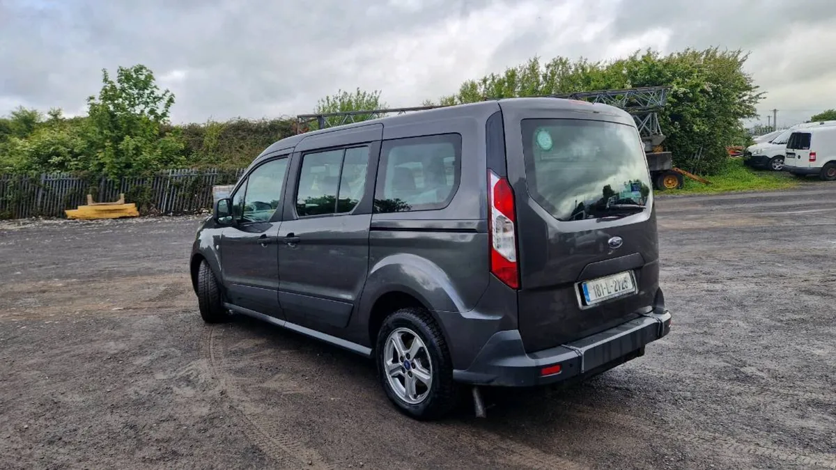 181Ford Toureno W/C 7 seater - Image 3