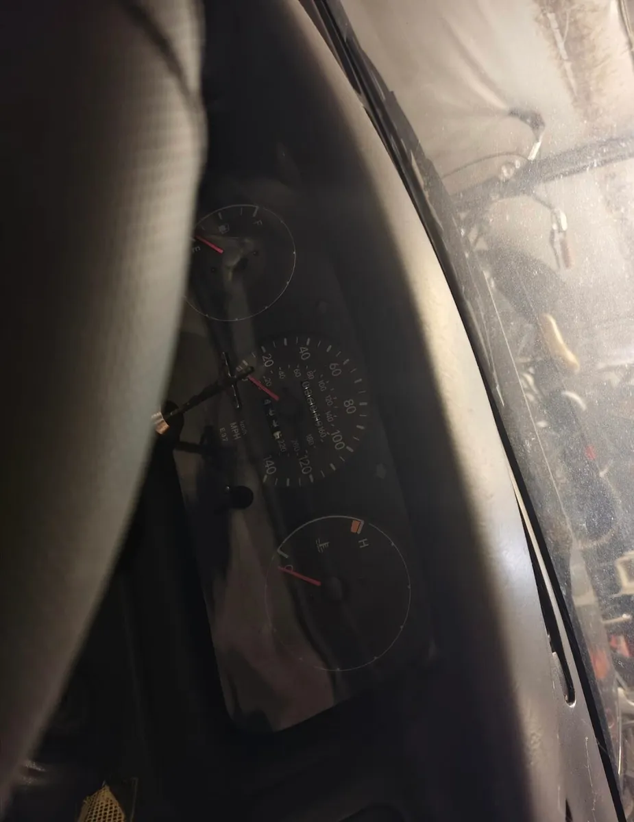 Toyota Corolla - Image 2