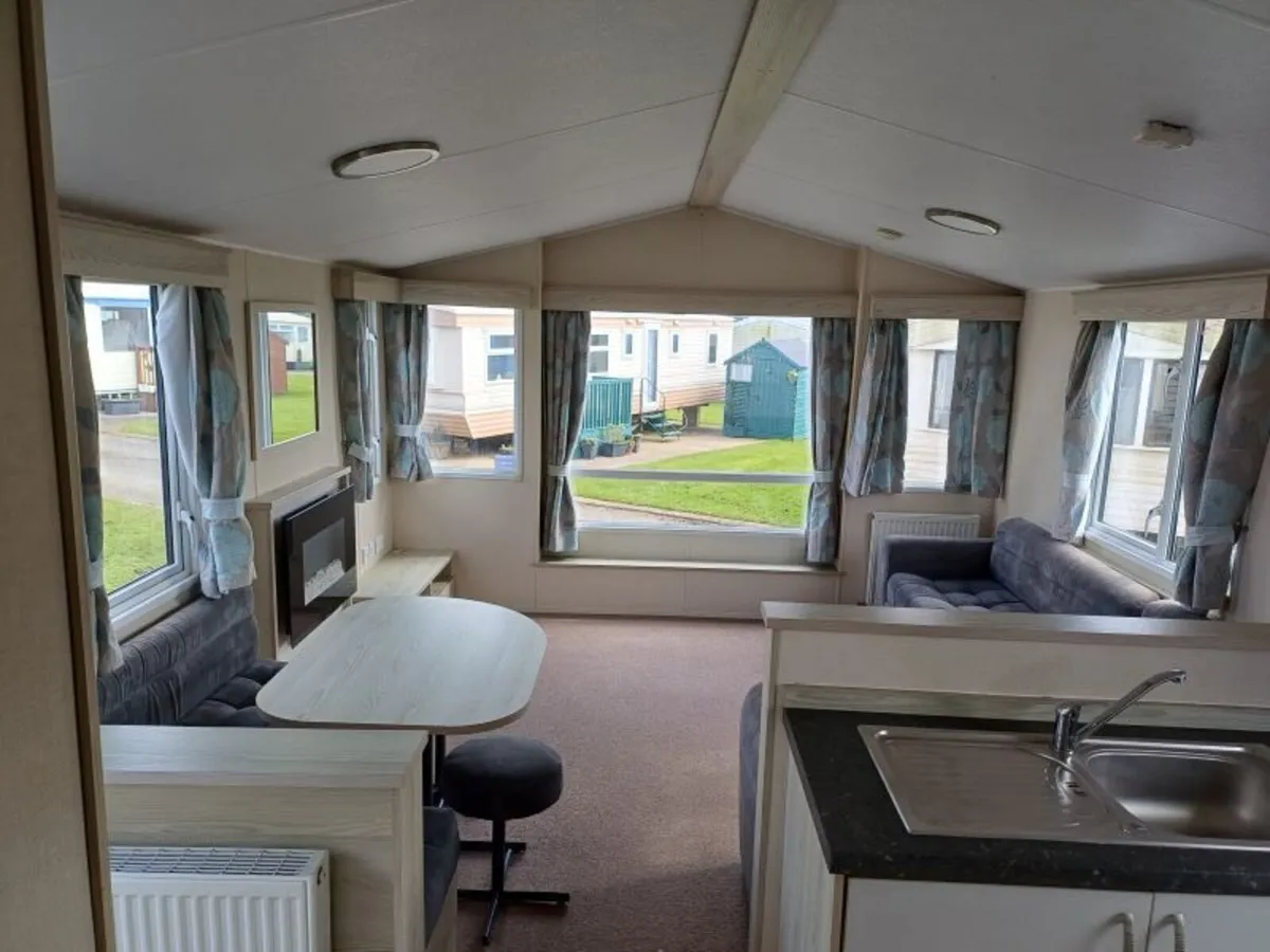 Mobile Home For Sale on site Hook Peninsula - Image 2