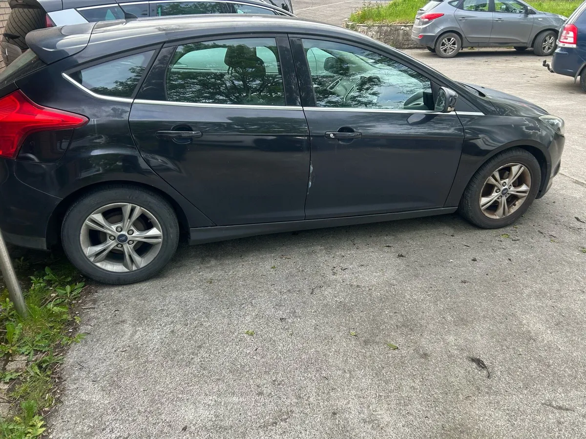 2012 FORD FOCUS 1.6 petrol - Image 3
