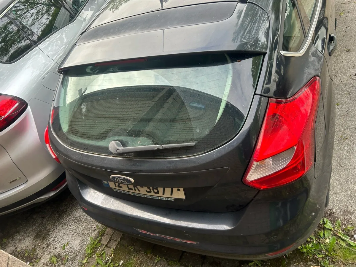 2012 FORD FOCUS 1.6 petrol - Image 2