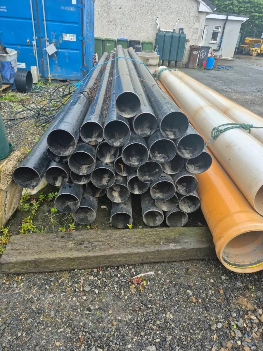 12" Wavin pipes and 6" black ducts - Image 2