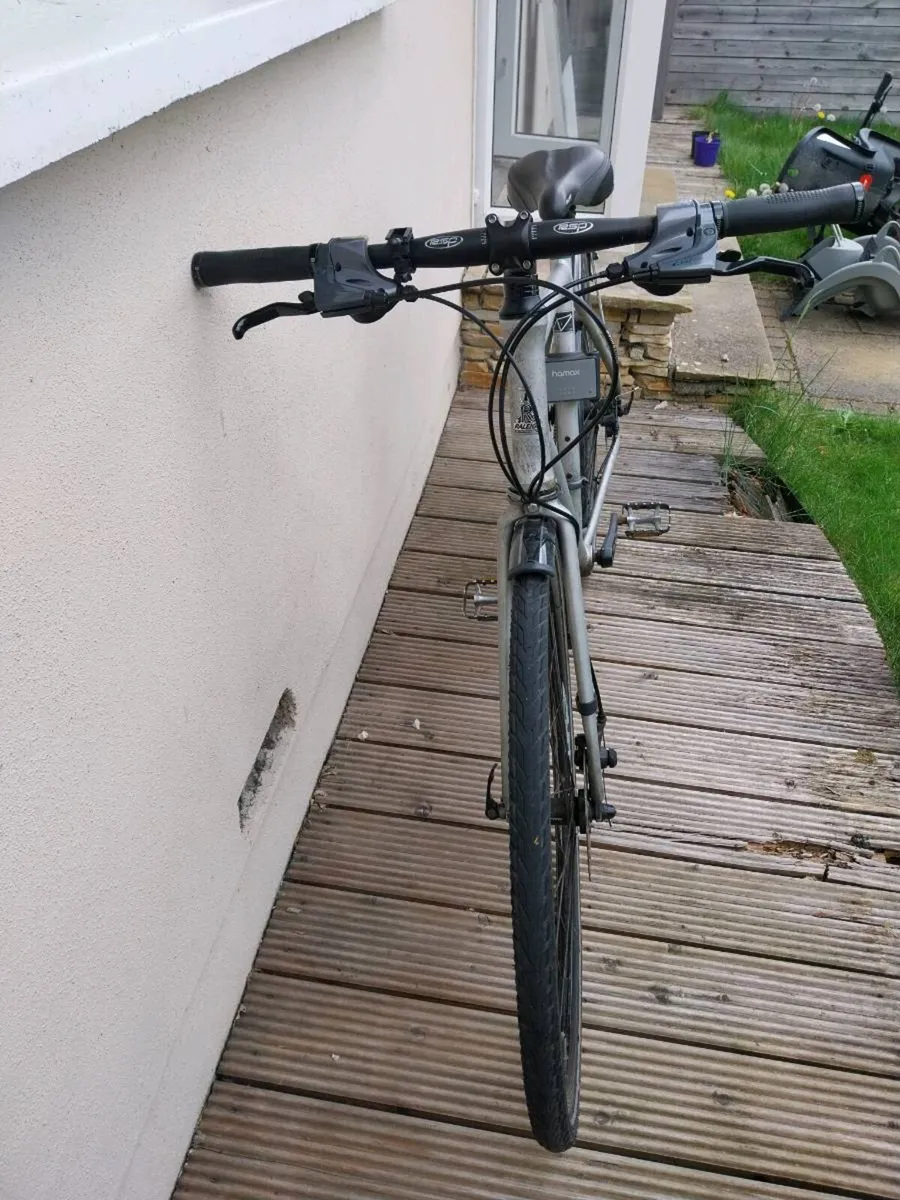 Raleigh Strada - Image 1