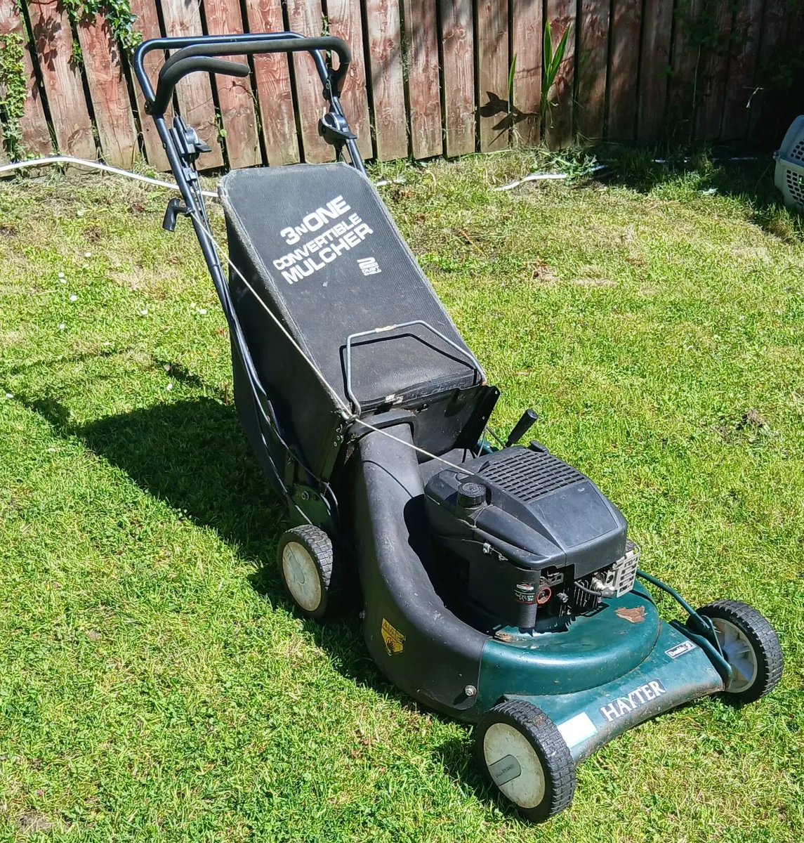 Hayter 3 in one self drive lawnmower - Image 3