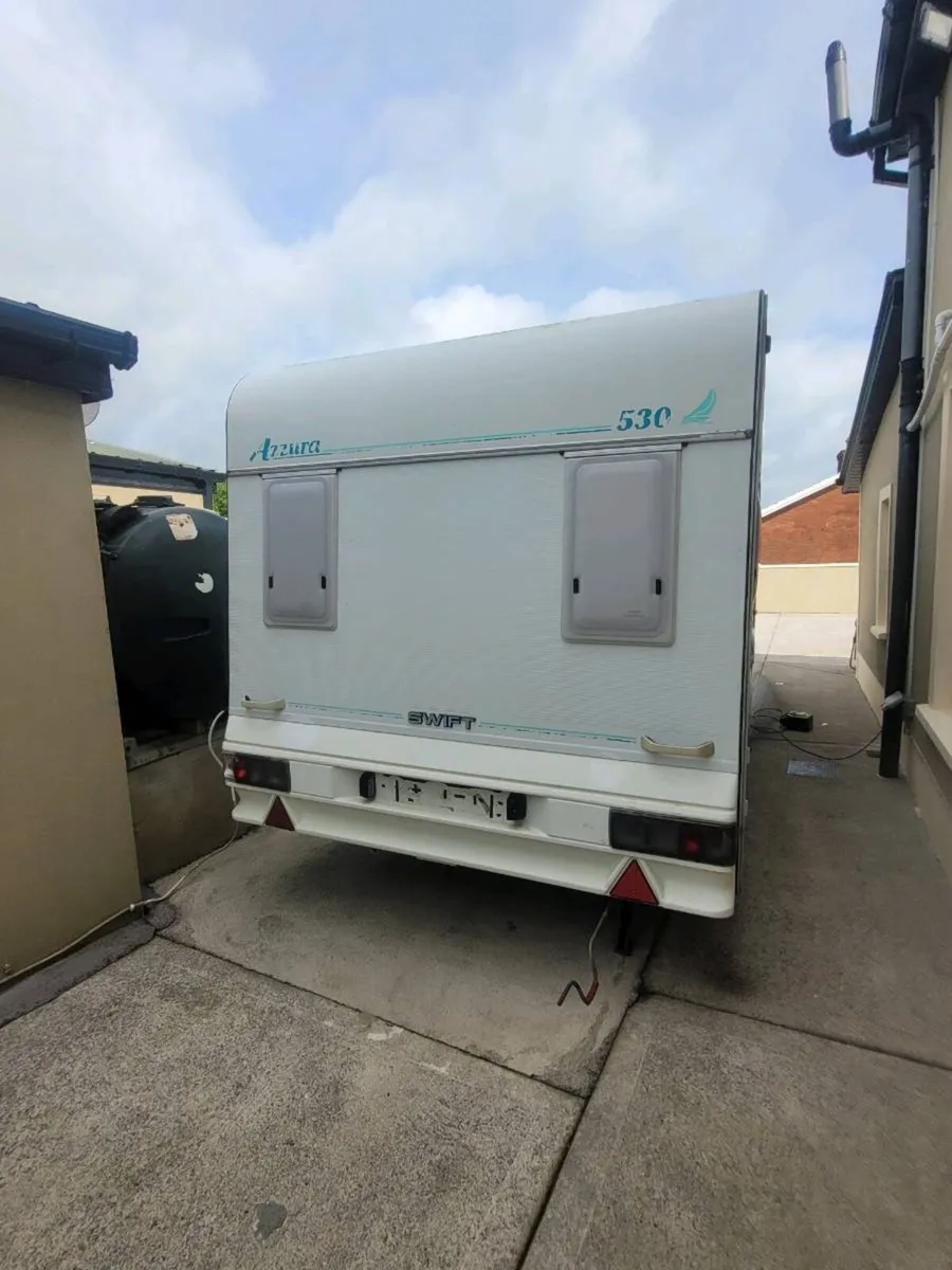 4 bert swift caravan - Image 2