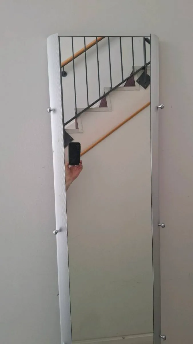 Mirror - Image 2