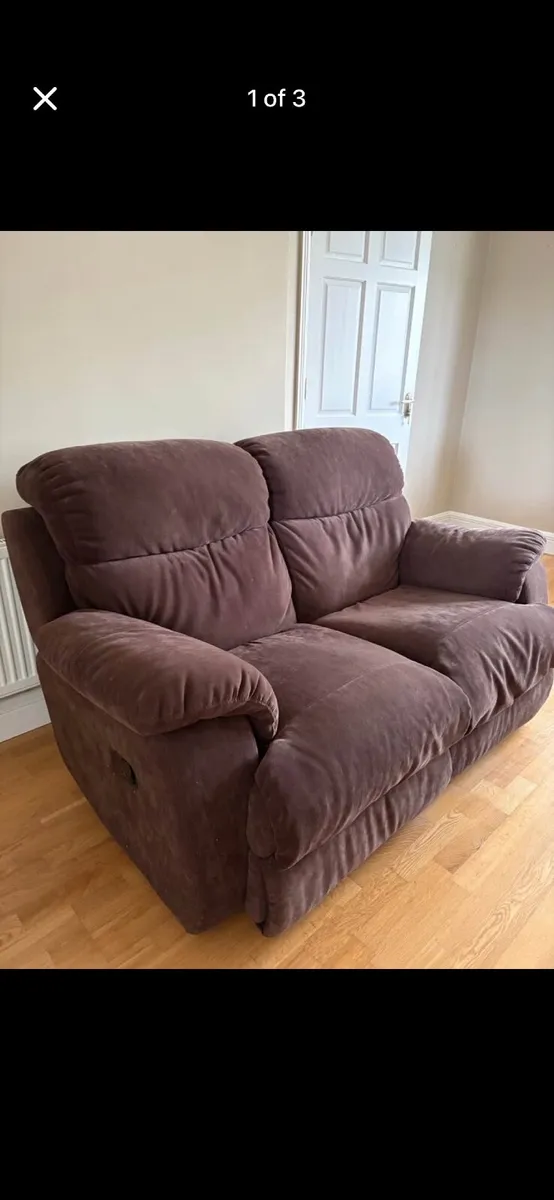Two brown recliner couches - Image 1